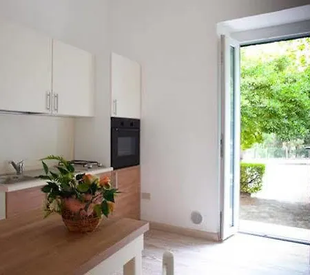Villini Belvedere 5* אקואפסה